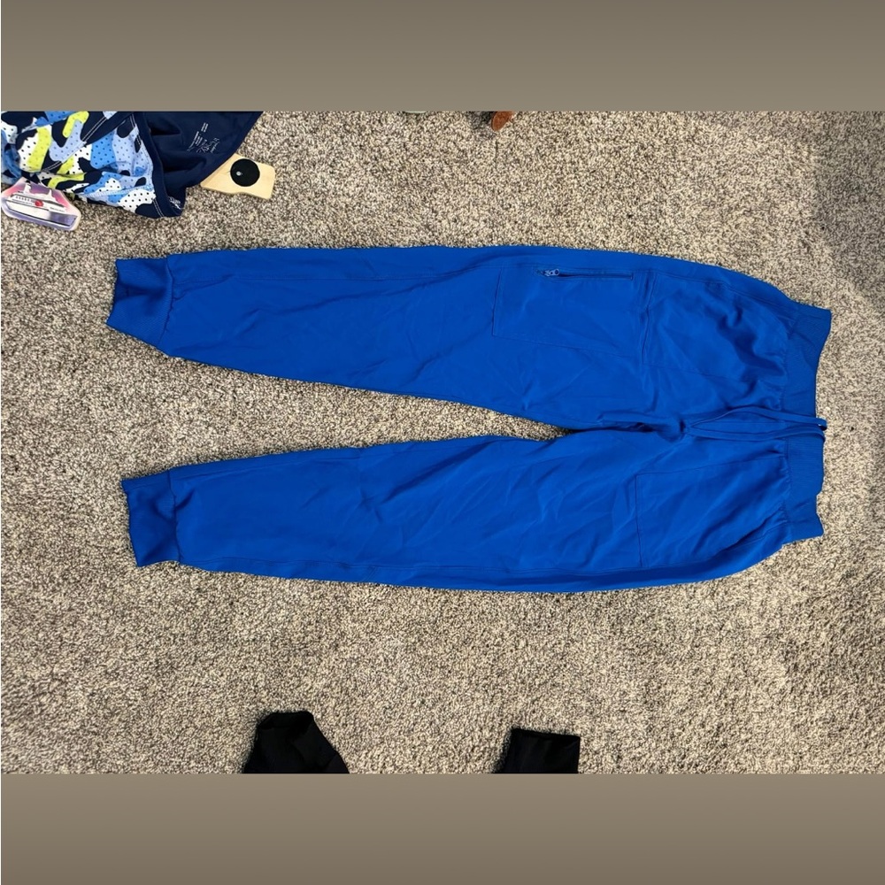 Cherokee allura joggers size small